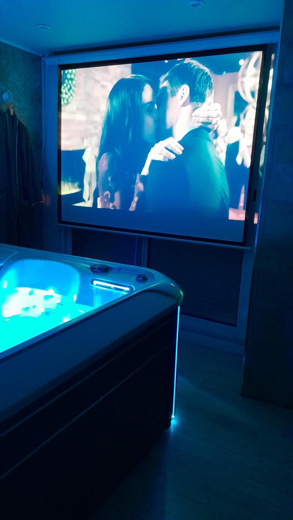 Lux, Chambre Spa Privatif Valenciennes Aulnoy-lez-Valenciennes Εξωτερικό φωτογραφία